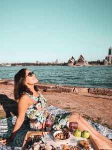 solo female travel blogger