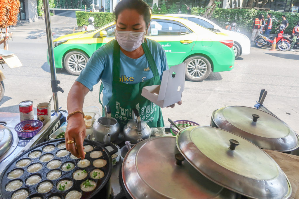 street-food-tour-bangkok