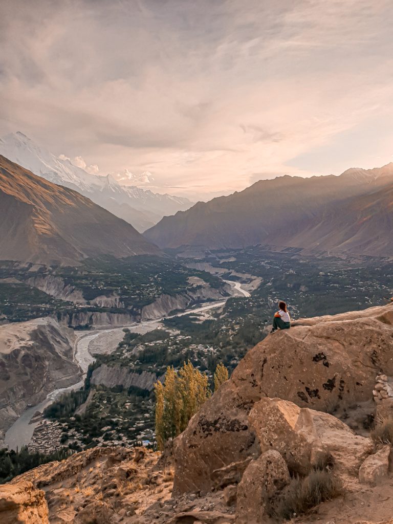 Download Captivating Scenery of Hunza Valley, Gilgit-Baltistan, Pakistan