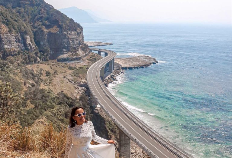 How to get to sea cliff bridge lookout