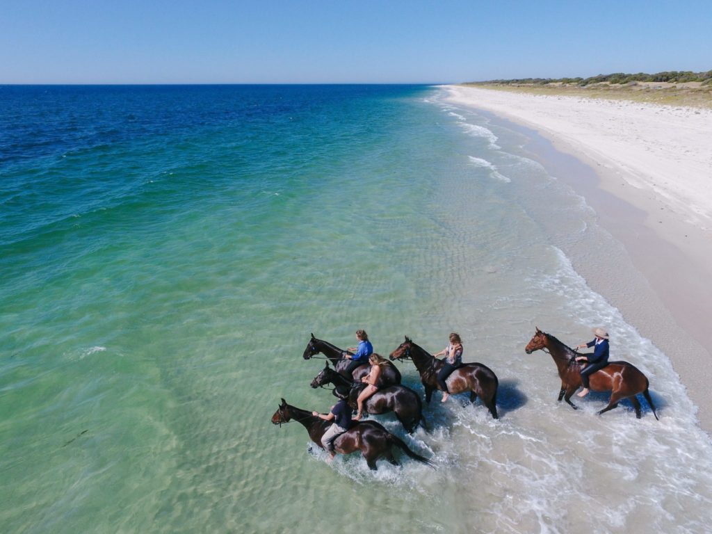 weekend getaways from perth