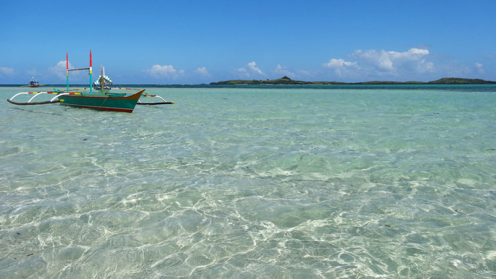 caramoan tourist spots