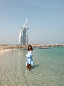 Dubai travel blogger