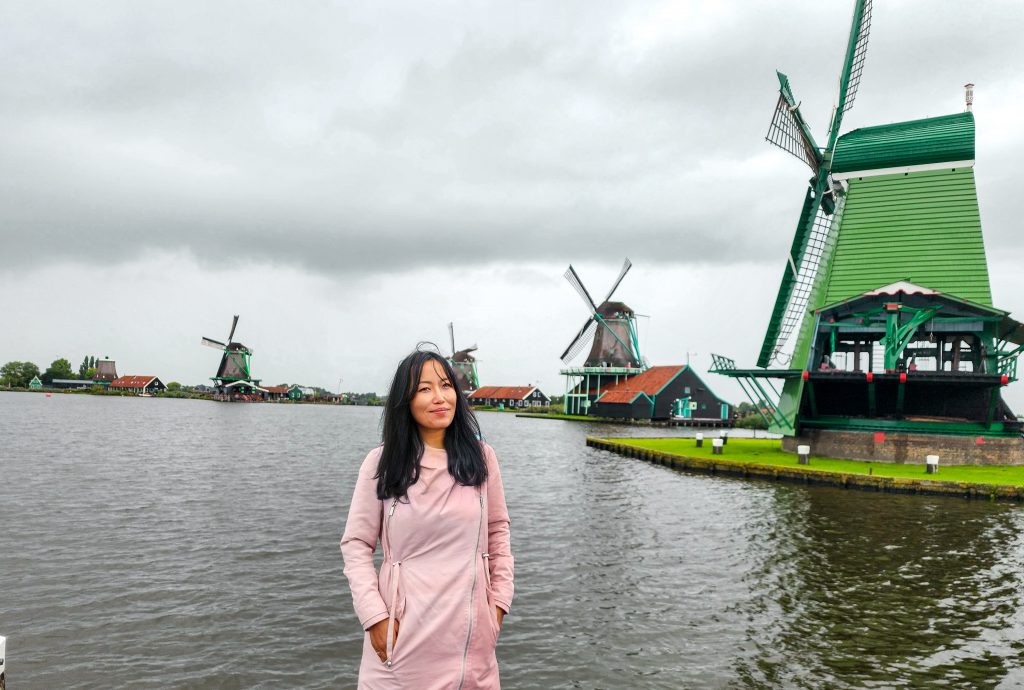 Day Trip To Zaanse Schans From Amsterdam - Anna Sherchand