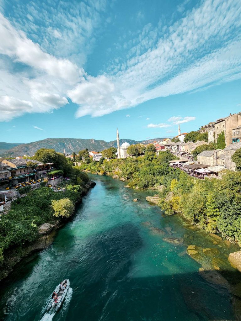 solo travel to mostar