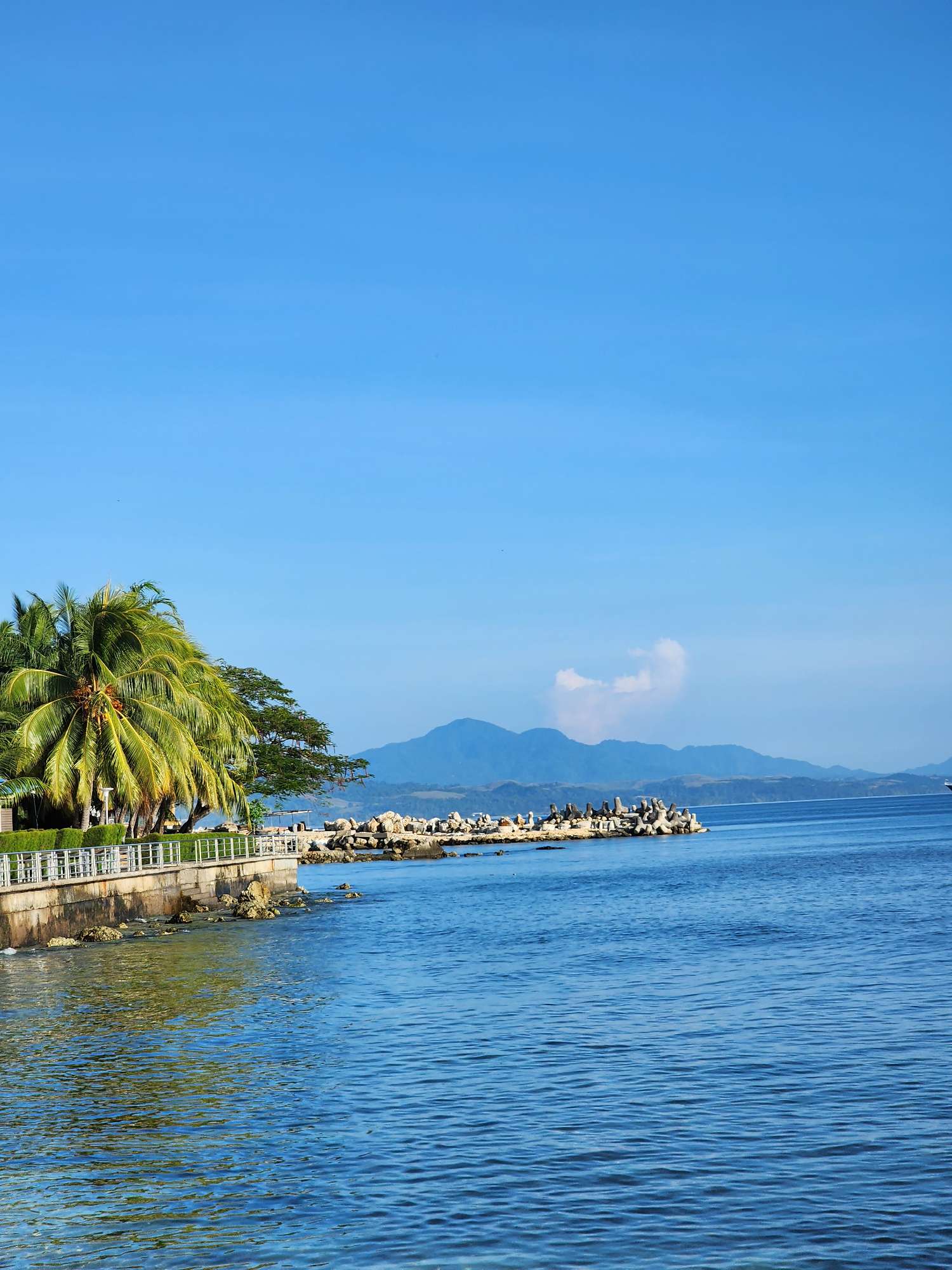 point cruz yacht club honiara