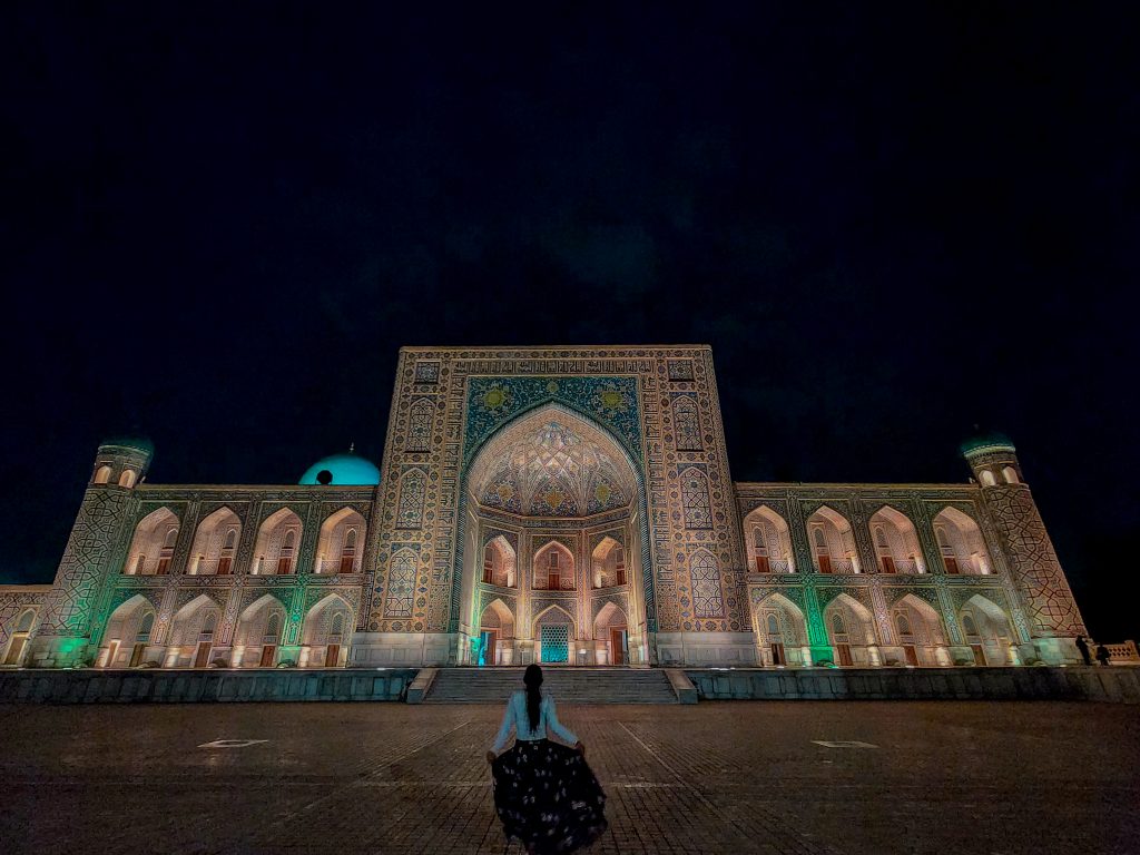 10 days itinerary Uzbekistan solo travel