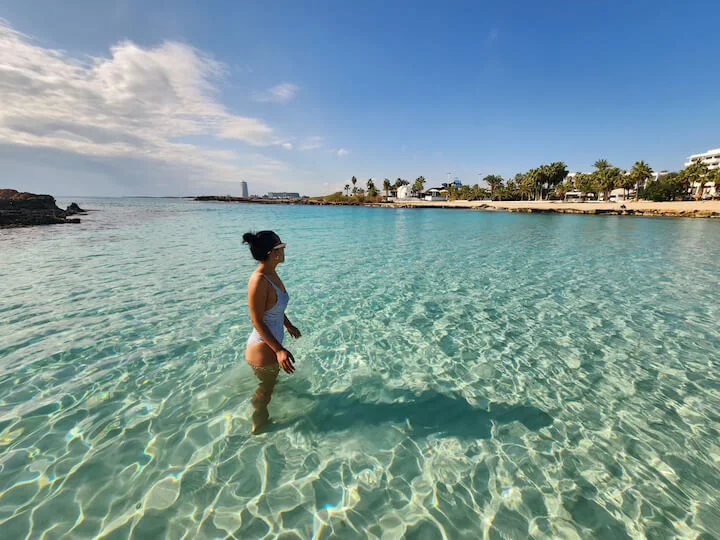 australian travel blogger - anna sherchand